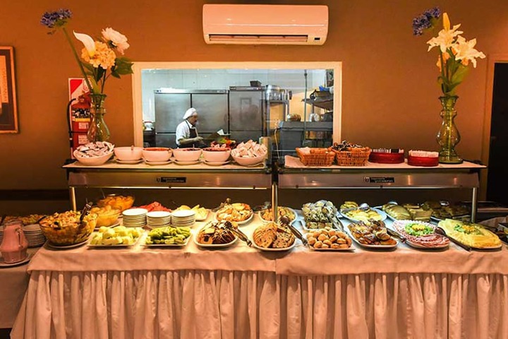 Breakfast buffet