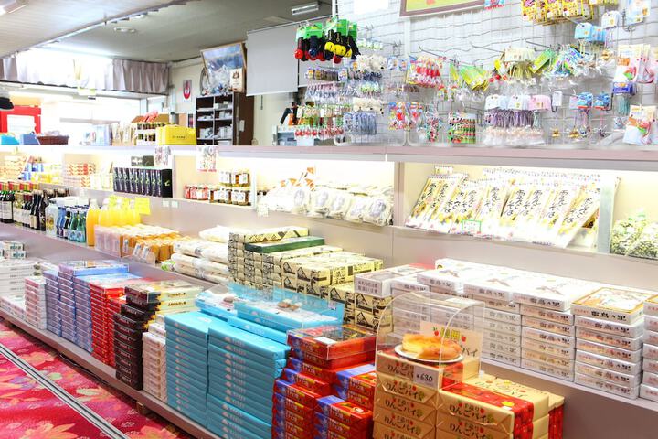 Gift shop