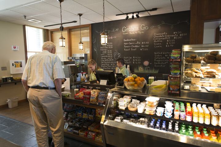 Snack bar