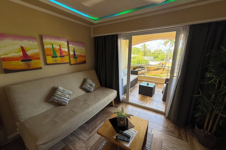 Room 46 of 157