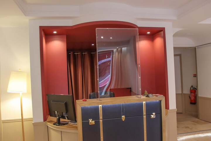 Reception hall
