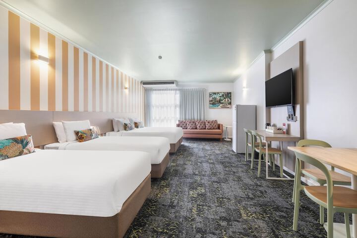 Room 78 of 156