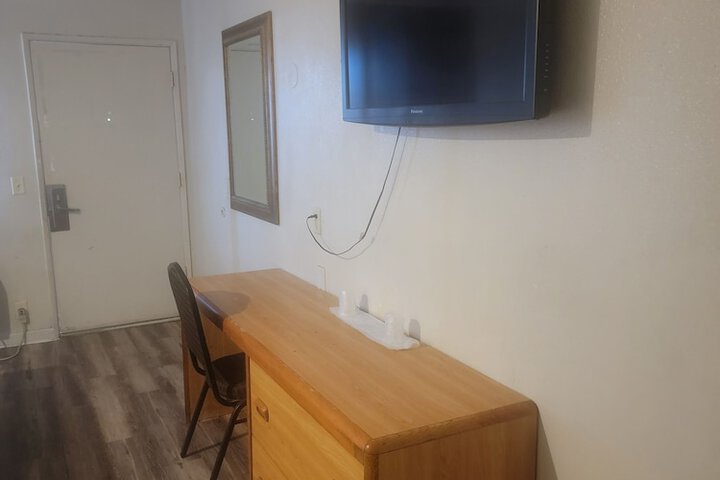 Room 7 of 54