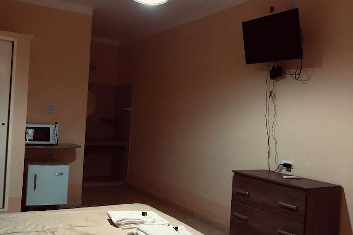 Room 9 of 19
