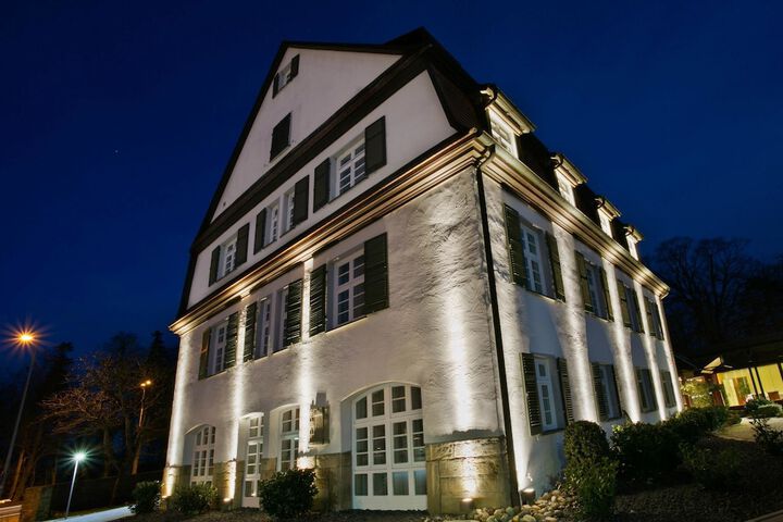 Hotel 33 of 34