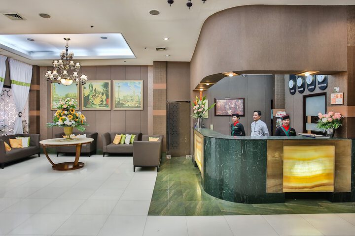 Hotel Interior 6 of 104