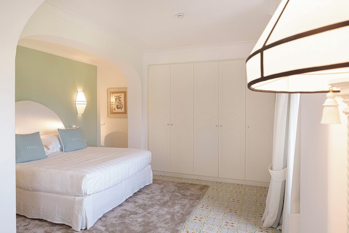Room 21 of 152