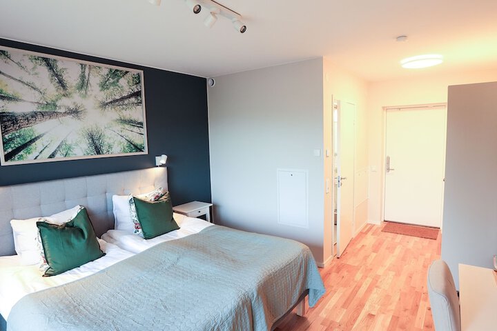 Room 6 of 26