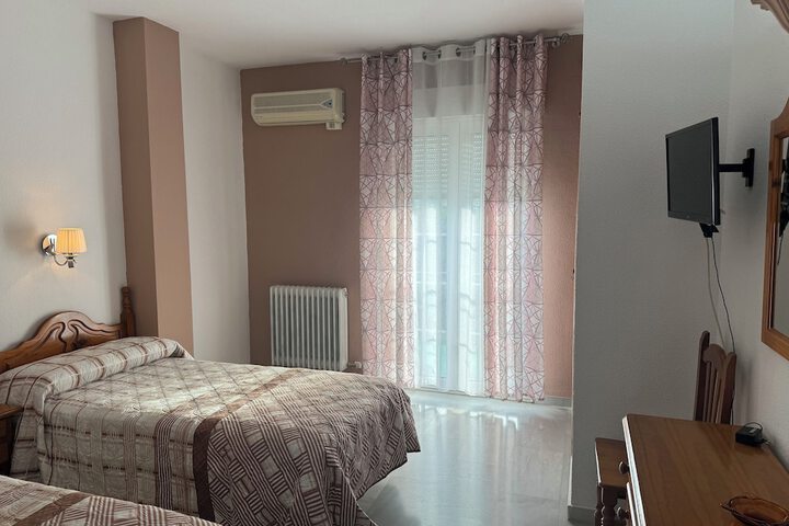 Room 22 of 127