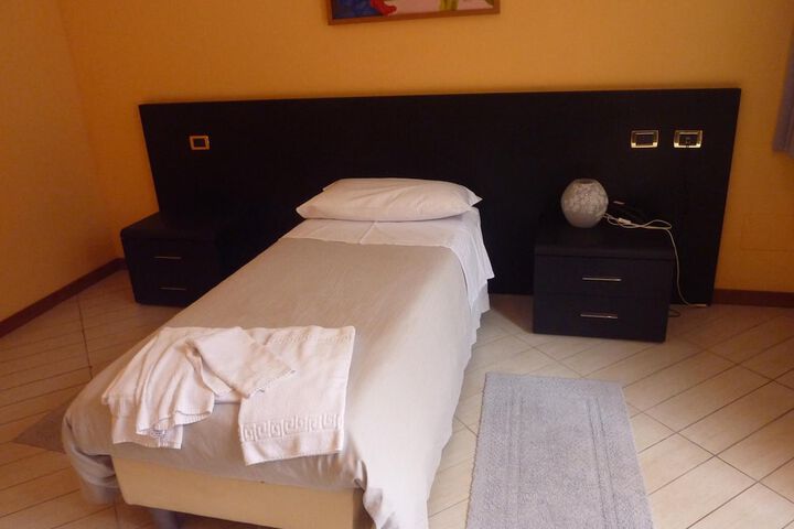 Room 18 of 39