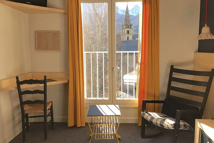 Room 46 of 94