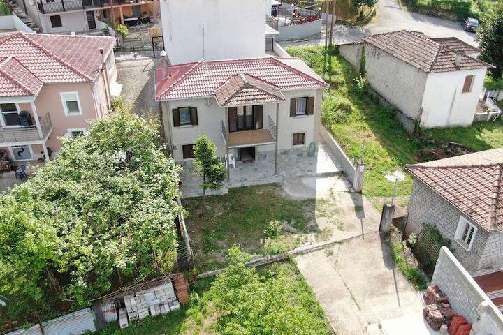 Property Grounds 23 of 26