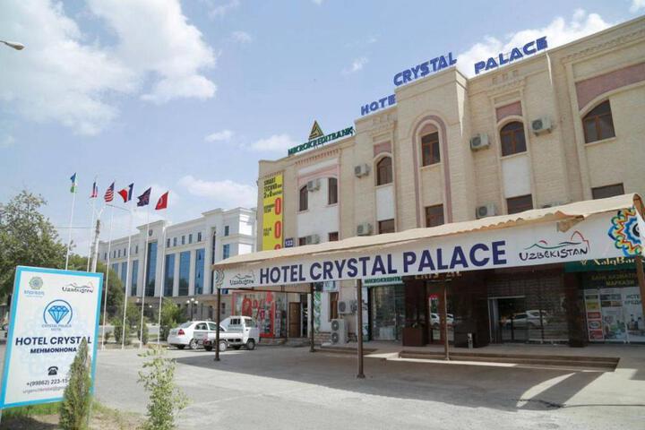 Hotel crystal palace