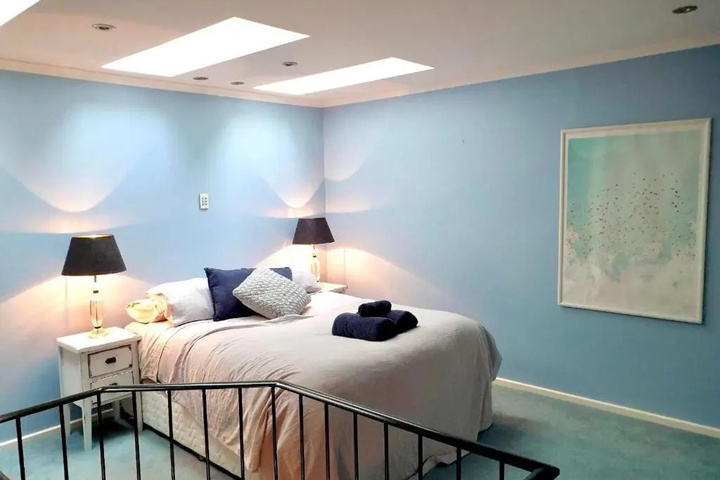 Luxurious 3 Bedroom Beachfront Panoramic Views