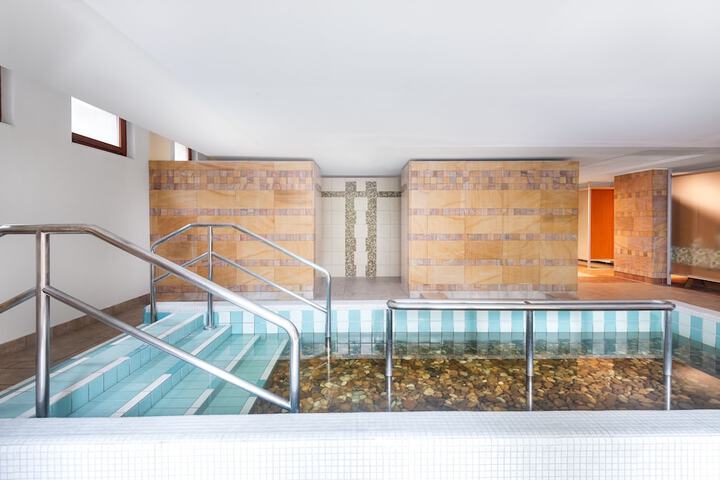 Spa 41 of 47