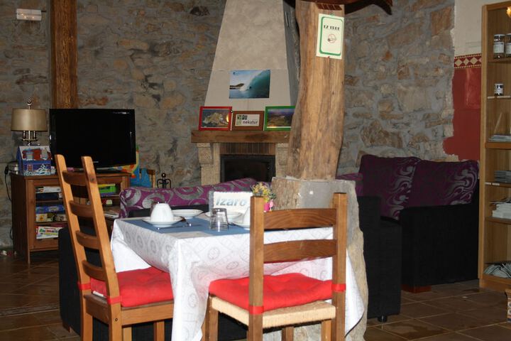 Room 15 of 52