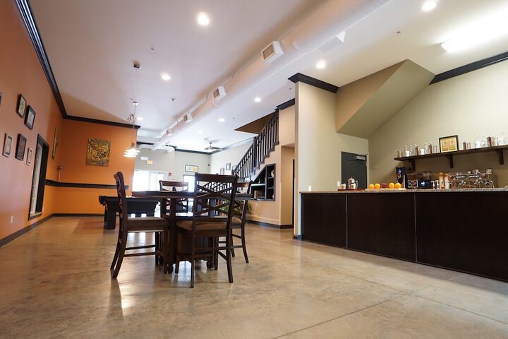 Coffee shop