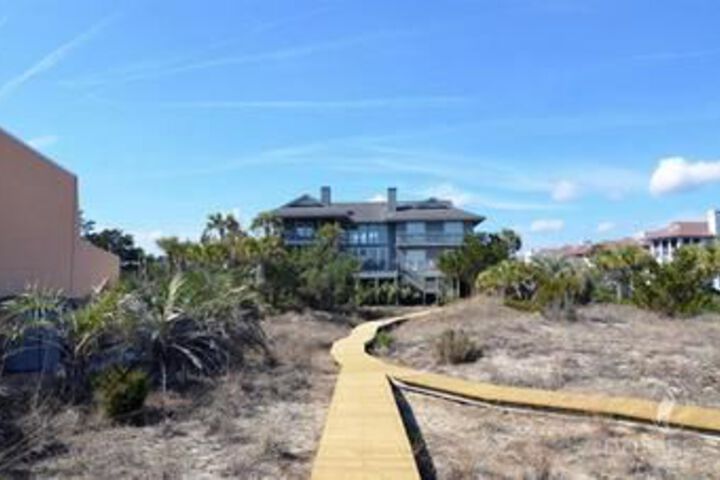 Photo of 157 Southern Dunes 7 Br Home by RedAwning