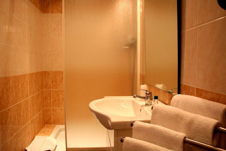 Room 30 of 54