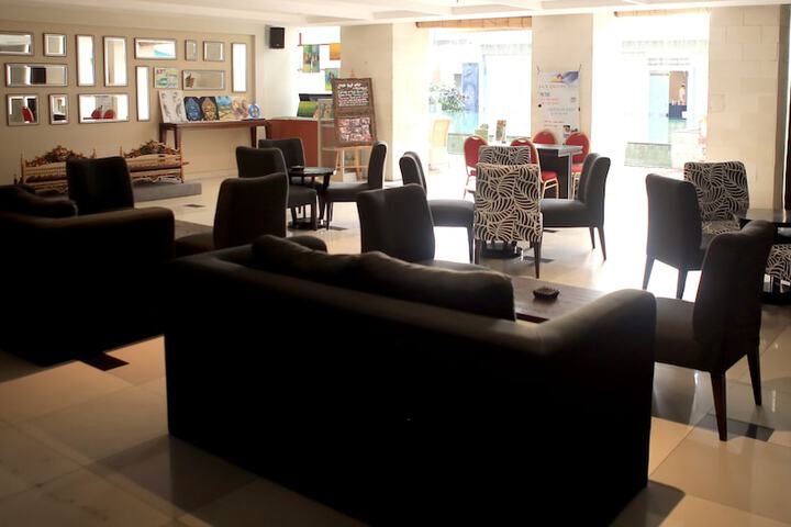 Lobby Photos