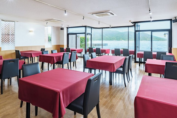 Dining Photos
