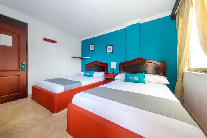 Room 13 of 30