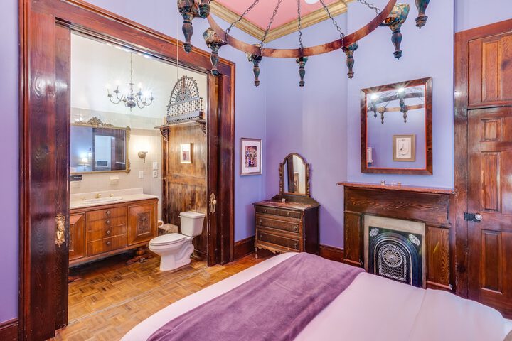 Room 15 of 40
