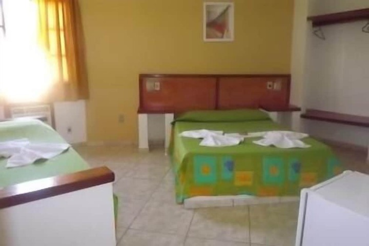 Room 9 of 26