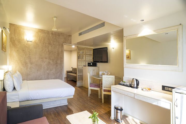 Room 20 of 64