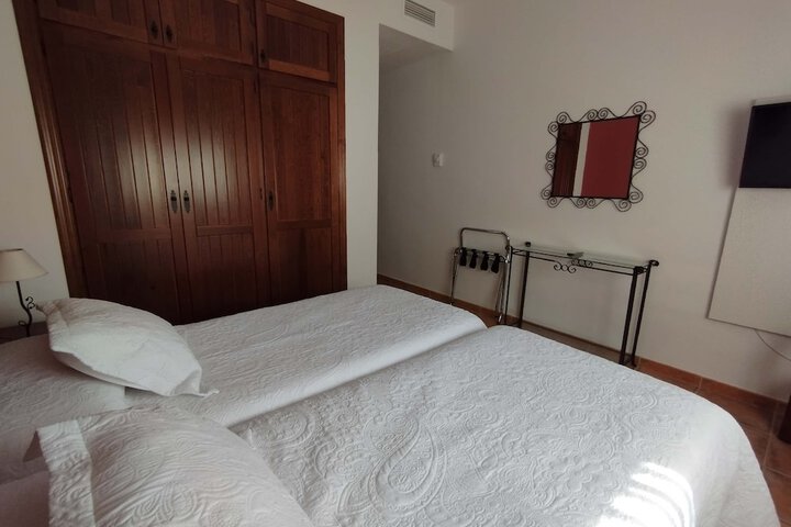 Room 7 of 53