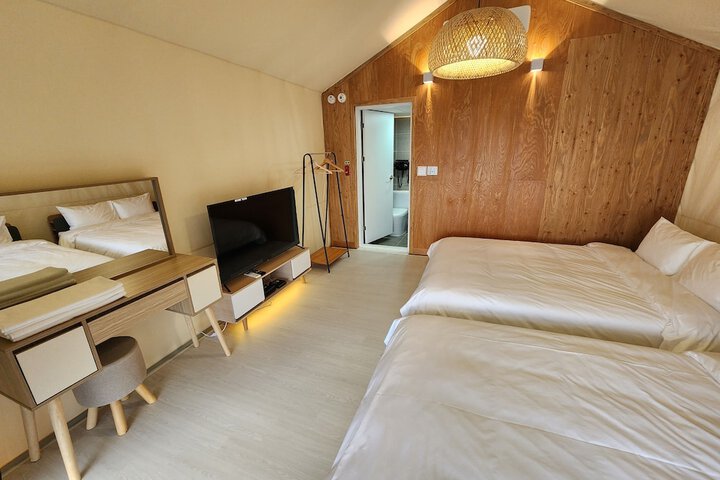 Room 5 of 39