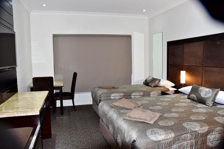 Room 15 of 43
