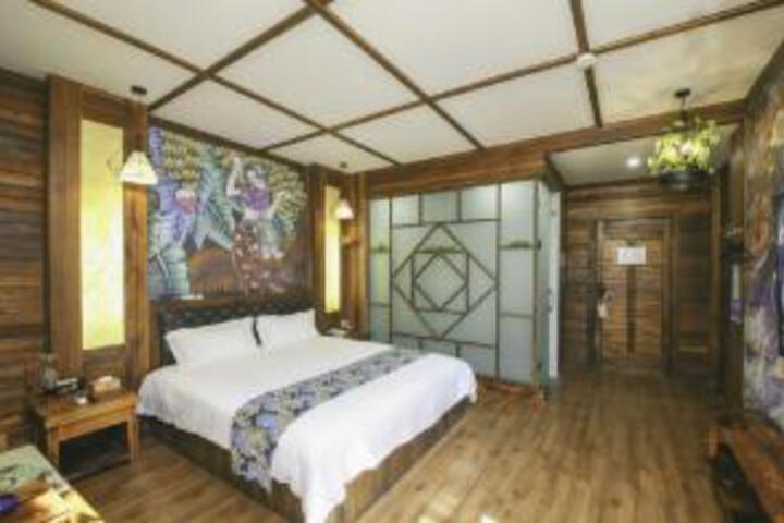 Room 20 of 20