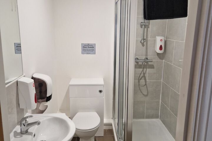 Room 60 of 68