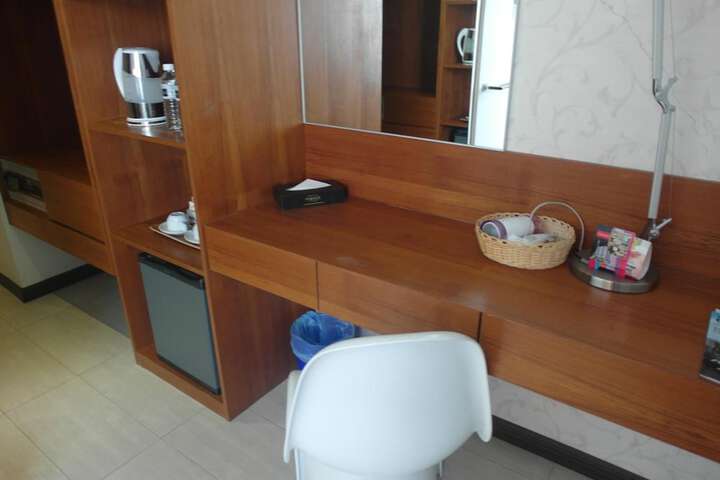 Room 30 of 55