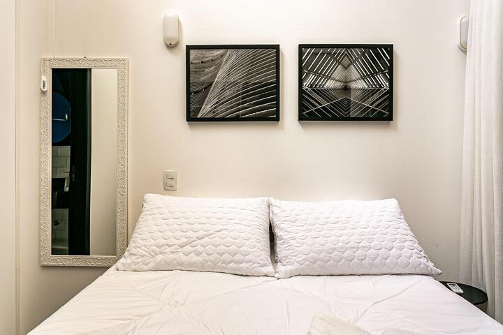 Room 8 of 36