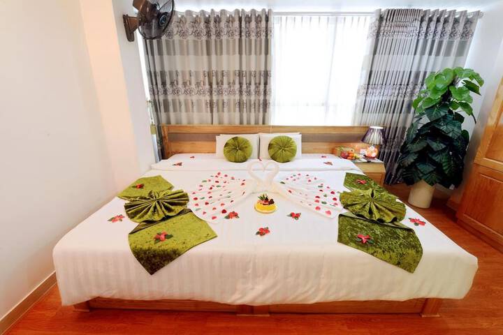 Room 18 of 29