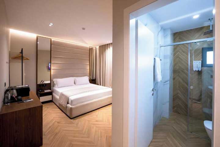 Room 30 of 265