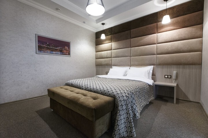 Room 5 of 78