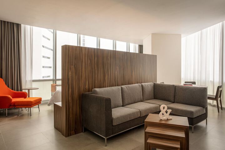 Room 20 of 50