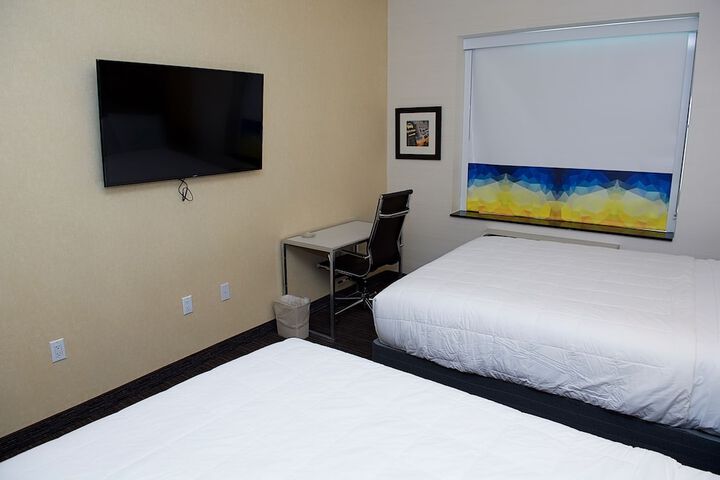 Double Superior King Bed (8 of 9)