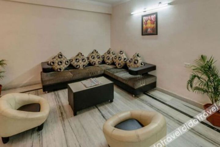 Hotel Interior 6 of 13