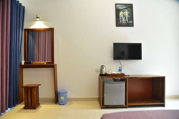 Room 6 of 62