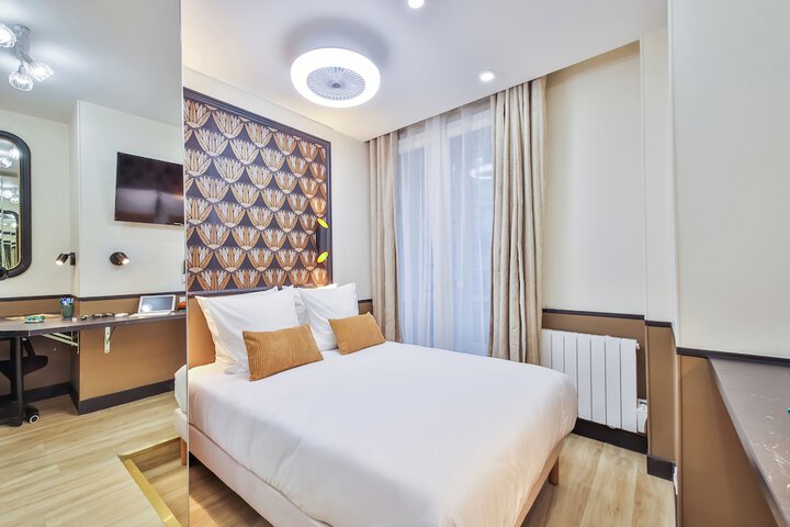 Room 21 of 116