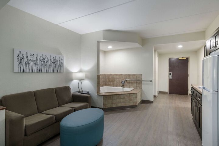 Queen Bed Accessible (3 of 22)