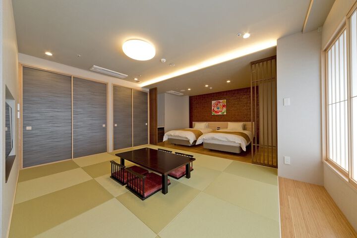 Room 5 of 51