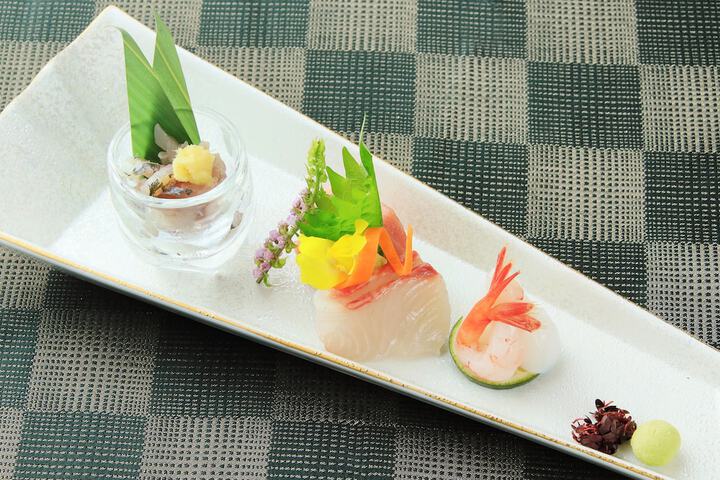 Dining 54 of 81