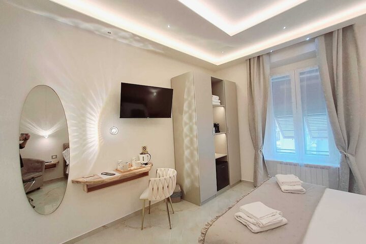 Room 19 of 59