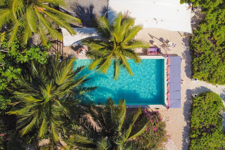 Pool 36 of 56