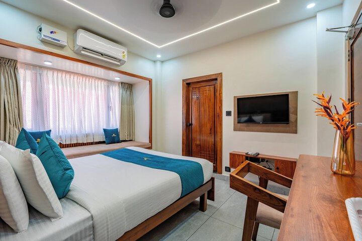Room 4 of 19